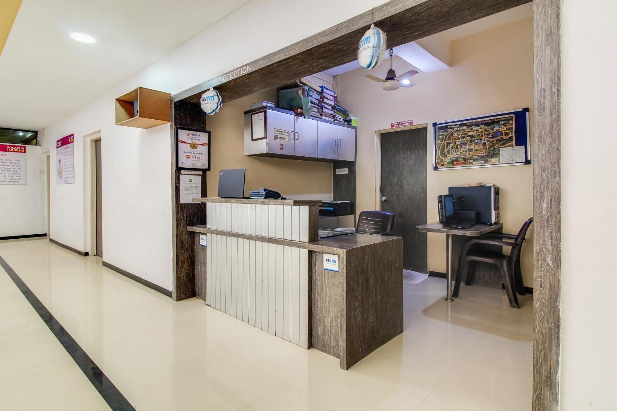Hotel O Priyanka Residency Solapur Esterno foto